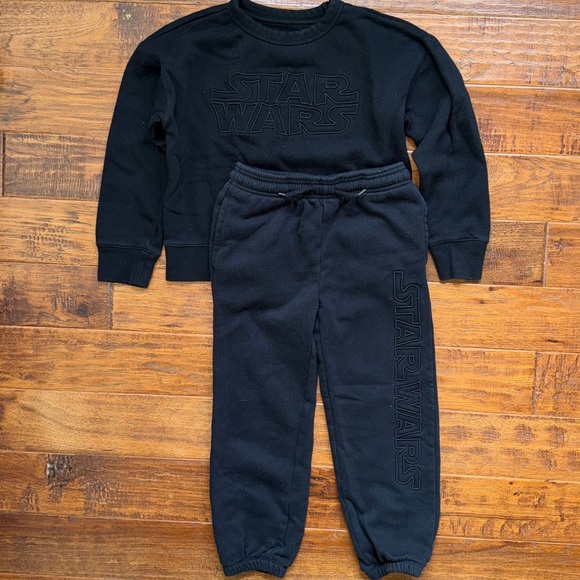 Gap Kids | Star Wars™ Jogger and Sweatshirt, unisex Small 6-7, black - Picture 2 of 11